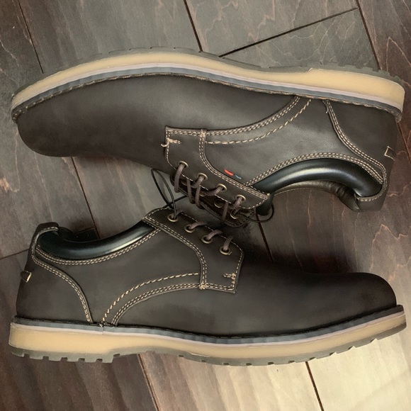 izod oxford shoes